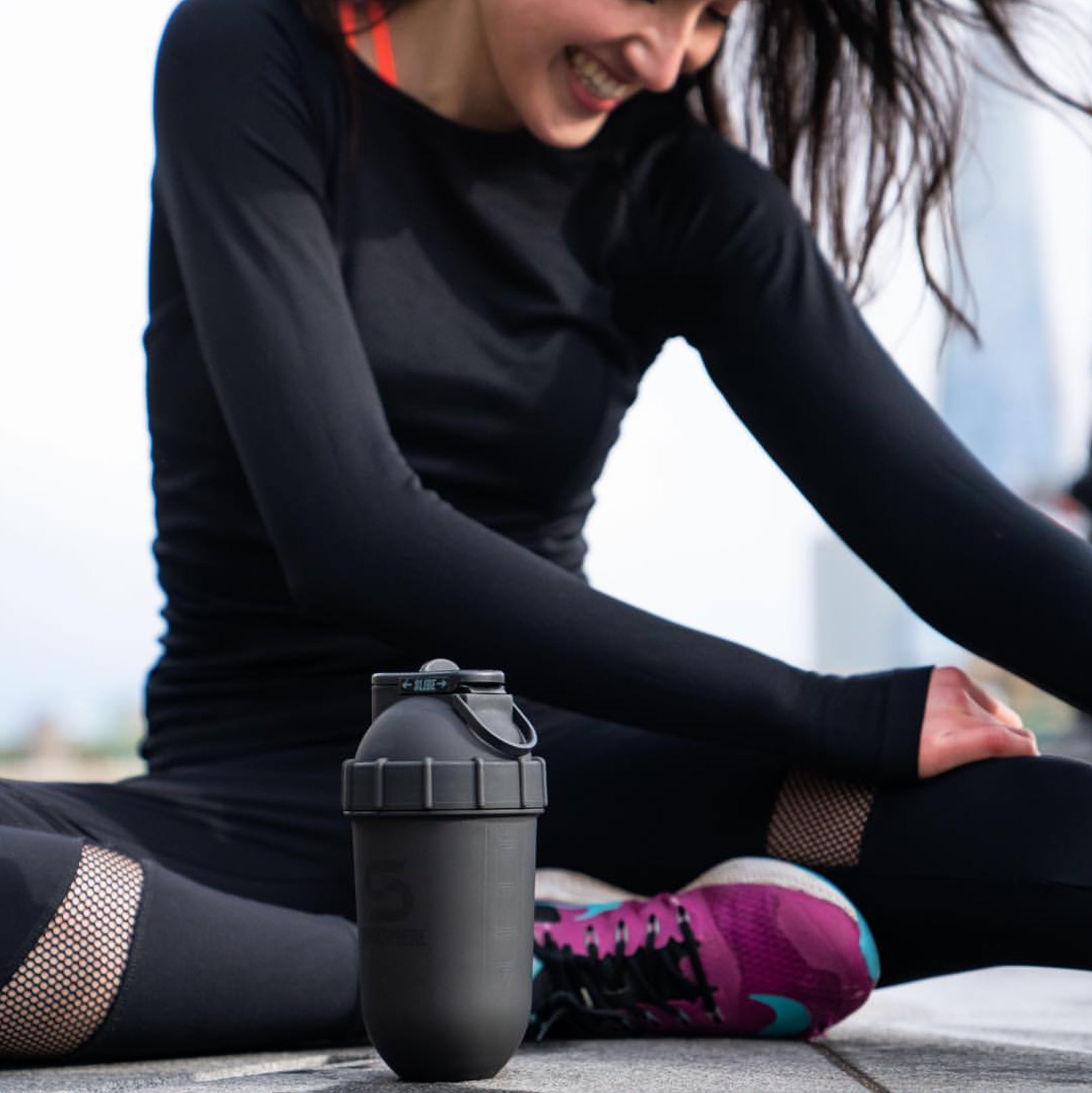 Protein shaker bottle 700mls "Tumbler Original" Matte Black/Black Logo