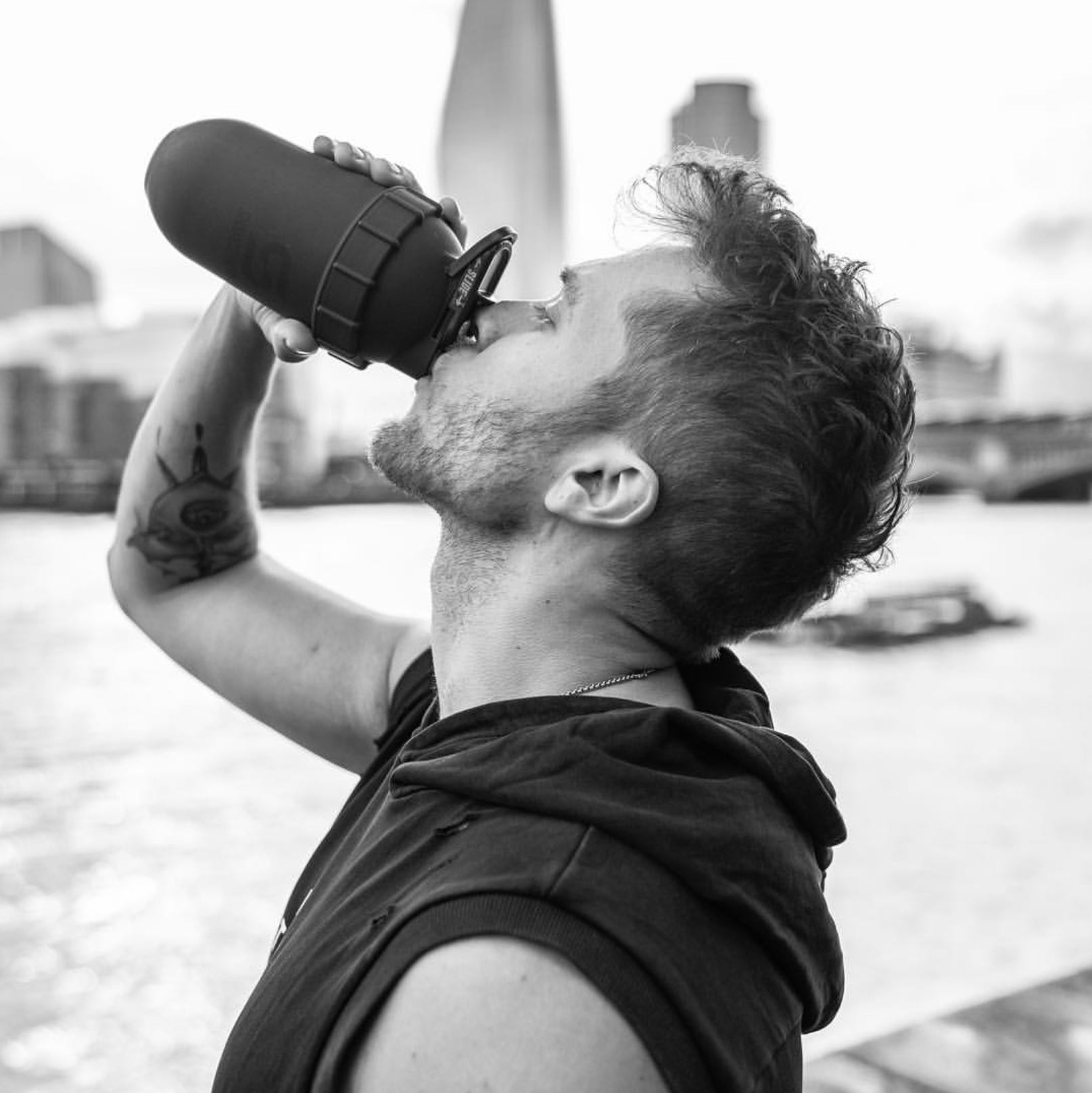 Protein shaker bottle 700mls "Tumbler Original" Matte Black/Black Logo