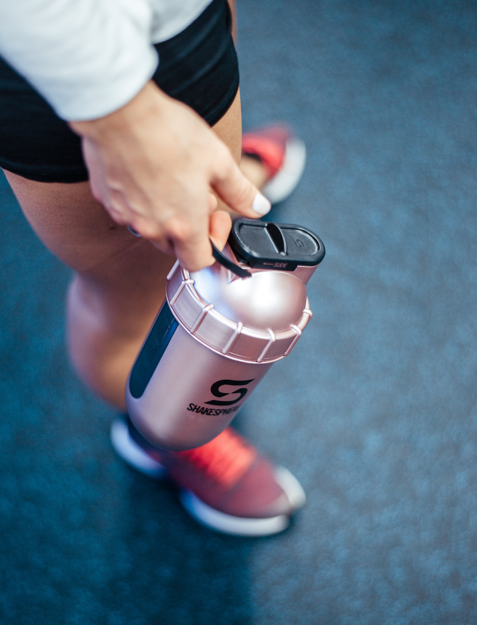 Protein shaker bottle 700mls "Tumbler View" Rose Gold/Black Logo/Black Window