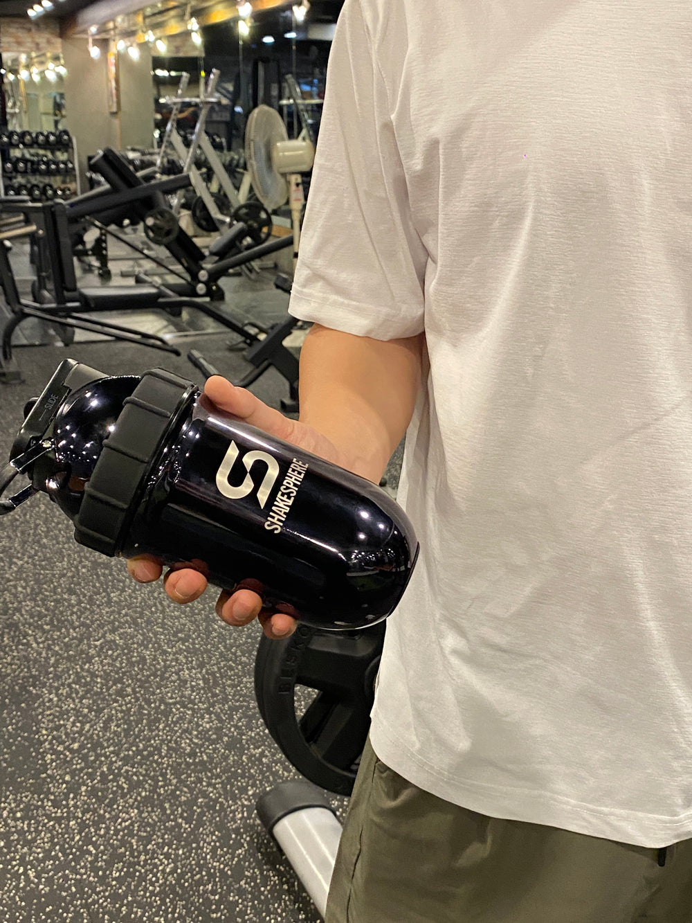 Protein shaker bottle 24.6 Fl Oz Double Wall Steel Mirrored Black